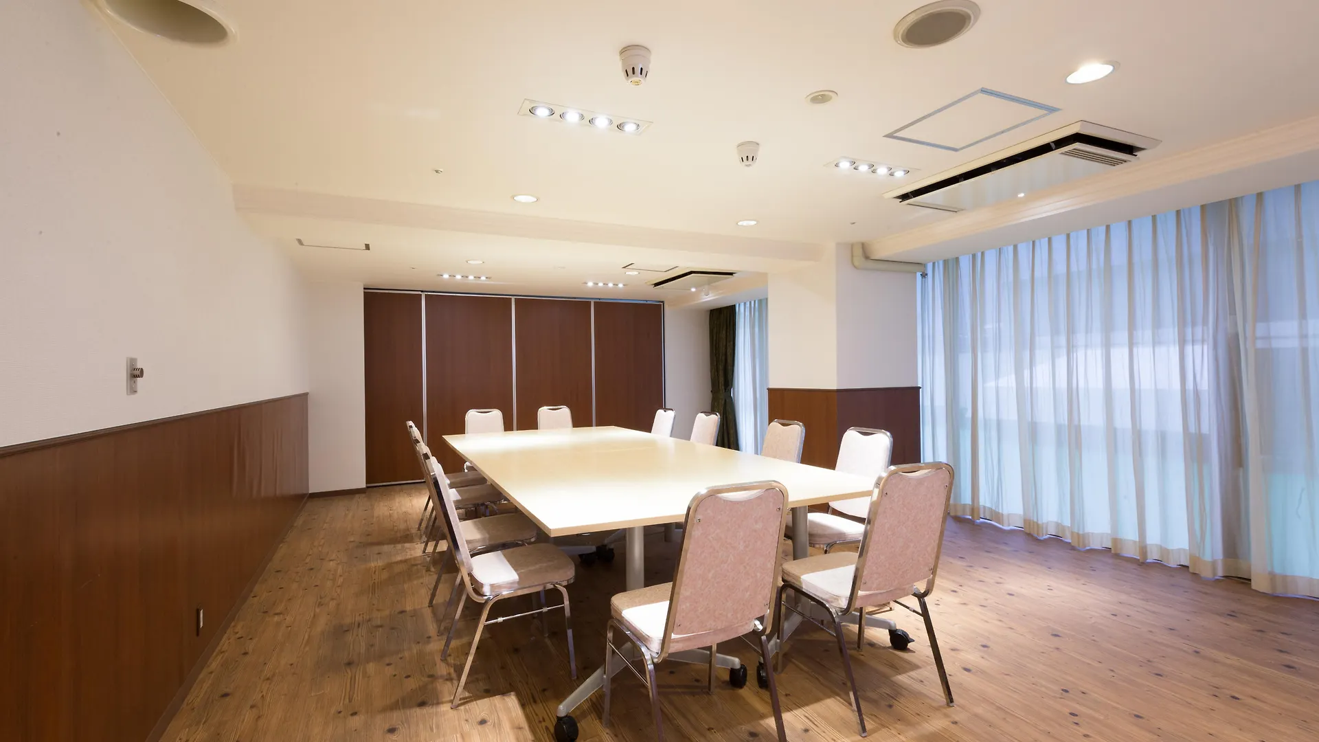 The B Nagoya Hotel